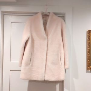 the Curated - Poshmark